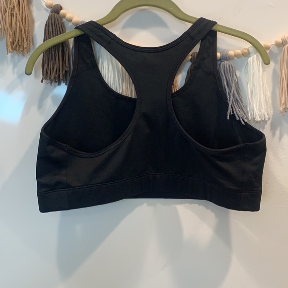 Nike dri- fit sports bra - Picture 6 of 7